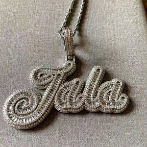 جديد مصمم لوحة اسم الجليد خارج قلادة بلينغ الهيب هوب قلادة الرغيف الفرنسي زركون مخصصة المختنق قلادة الأولي - Product Image 4