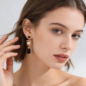 Boucles d'oreilles en argent sterling pour femmes, élégantes, rétro, tendance, géométriques, imitation perle, agate noire - Product Image 2