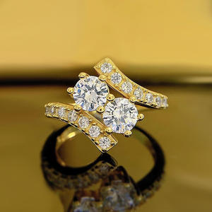 Anello di fidanzamento da donna Q956 in oro bianco con diamante taglio brillante rotondo colore G naturale - Product Image 2