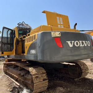 Excavadora de cadenas de 36 toneladas con 1 año de garantía, Volvo EC360BLC usada de alta eficiencia en venta - Product Image 2
