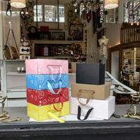 Maßgefertigte Biologisch Abbaubare Rosa Faltbare Umweltfreundliche Harte Schuhaufbewahrungsbox mit Magnetverschluss und Prägung für Socken aus Kunstpapier