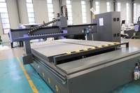 Machine de fraisage CNC pour le bois 2130 ATC avec changeur d'outils automatique, routeur CNC pour la découpe et la sculpture de meubles, portes et armoires