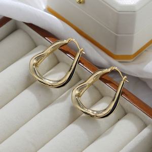 Pendientes de Botón de Cobre Dorado Geométricos de Moda para Mujer, de Alta Calidad, con Diseño Irregular de Esmalte y Goteo de Aceite, Individualizados - Product Image 4