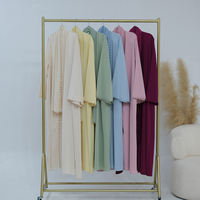 Nouvelle Collection 2026 : Abaya Islamique pour Femme, Robe Musulmane Couleur Unie, Cardigan Abaya Brodé de Dentelle, Abaya Modeste avec Hijab