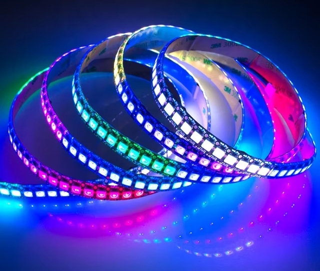Addressable RGB WS2812B SK6812 LC8816E 8MM 5V 4020 SMD4020 144 LEDs/Meter Break-Point Continuously App Control Landscape LED