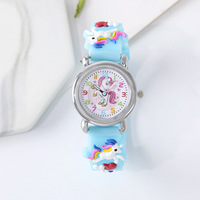 Nouvelle montre pour enfants en stock, motif poney arc-en-ciel, bracelet 16 mm, aiguilles luminescentes, mouvement à quartz, vente en gros