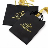 Sac cadeau en papier kraft noir imprimé feuille d'or personnalisé avec poignée torsadée pour bijouterie, sac de shopping en gros
