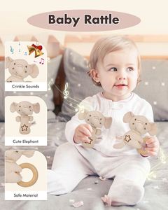 Newborn Essential Gender Reveal Gifts Basket with Blanket Cards Socks Wrist 2025 Promotional Newborn Baby Shower Gifts Wholesale - Product Image 6