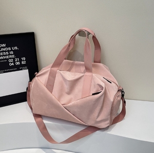 Sac de sport en velours Haoxuan pour hommes et femmes, sac de voyage grande capacité à fermeture éclair pour activités sportives en extérieur et courts trajets, avec compartiment intérieur - Product Image 3