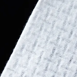 Vente directe d'usine produits d'hygiène à pois personnalisés tissu non tissé tissu polyester doux