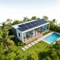 Maison préfabriquée de luxe avec panneaux solaires et piscine |   Villa intelligente en structure acier écologique et imperméable