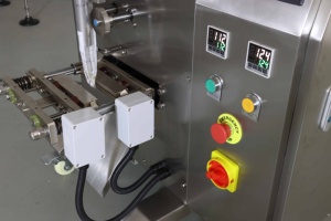 Machine d'emballage alimentaire verticale pour sachets de 5g à 250g, pour sucre, sel, grains de café torréfiés, chips de <span class=keywords><strong>banane</strong></span>, collations, pour les petites entreprises - Product Image 4