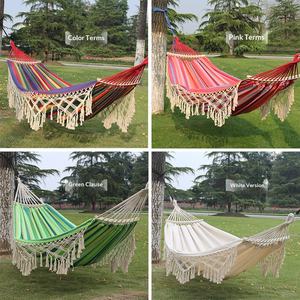 <span class=keywords><strong>Hamac</strong></span> de camping suspendu anti-retournement <span class=keywords><strong>en</strong></span> toile épaisse de style princesse avec pompons, pour <span class=keywords><strong>2</strong></span> <span class=keywords><strong>personnes</strong></span>, capacité 200 kg, utilisation toutes saisons - Product Image 3