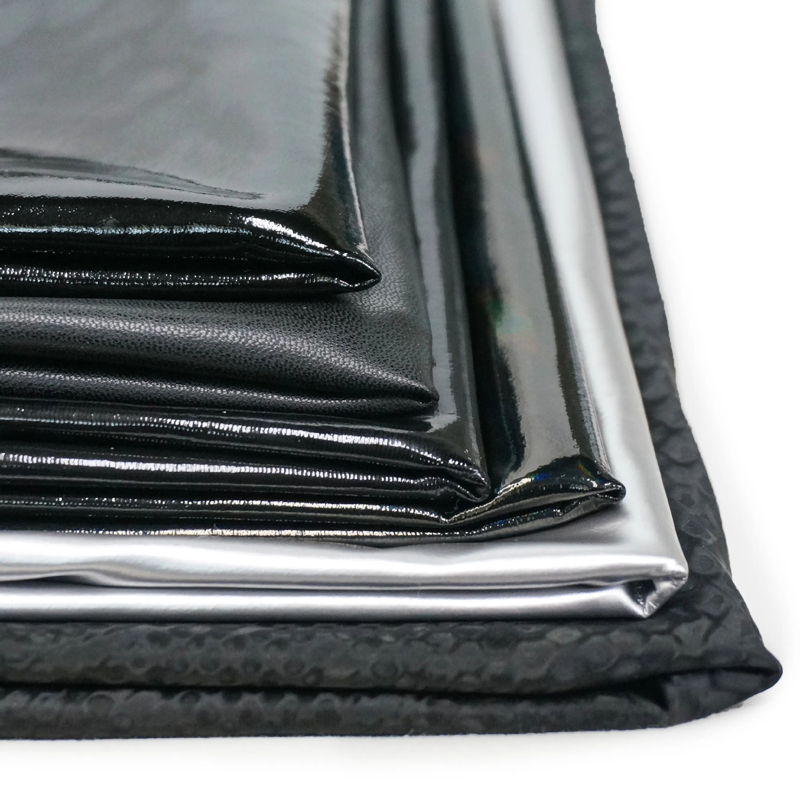 Pattern Customizable Mirror Matte Finish Glossy PU Faux Leather for Making Garment