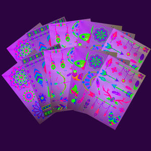 Autocollants corporels phosphorescents personnalisés en gros, tatouages temporaires imperméables longue durée pour le corps et les mains, faux autocollants pour la nuit - Product Image 5