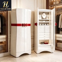 Meuble de designer italien de luxe léger en bois massif, armoire à bijoux avec rangement et présentoir pour salon, chambre et dressing