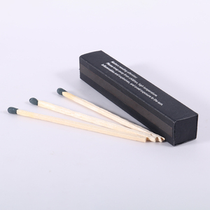 Boîte d'allumettes en papier noir de 4 pouces en gros avec finition en bois naturel de luxe, logo personnalisé, avantage UV pour une utilisation industrielle pour les bougies - Product Image 3