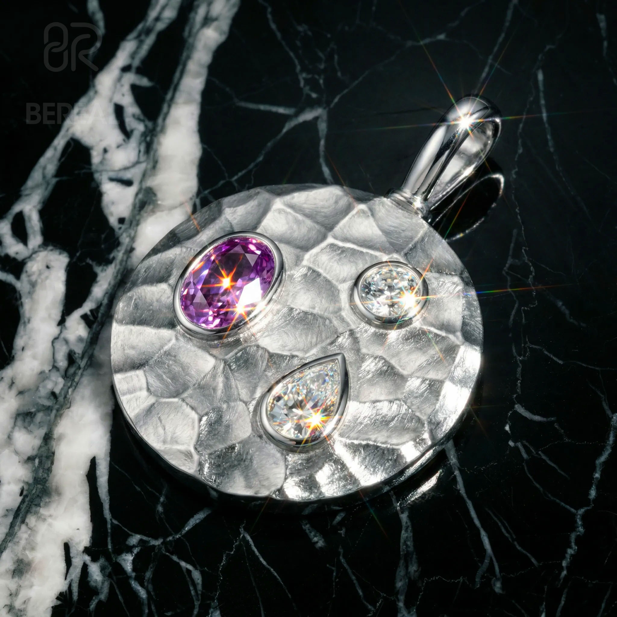 มอยส์ซาไนต์ 1.5 นิ้ว + S925