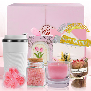 Juego de Regalo de Baño de Lujo con Fragancia, 8 Piezas | Kit de Cuidado Personal con Bombas de Baño y Loción Corporal | Canasta de Regalo de Spa <span class=keywords><strong>para</strong></span> Mujer, <span class=keywords><strong>para</strong></span> Cumpleaños o Navidad - Product Image 5