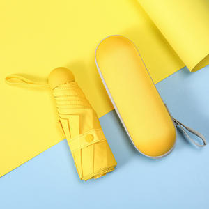 <span class=keywords><strong>Mini</strong></span> parapluie <span class=keywords><strong>ultra</strong></span>-léger à 50% poches de bonne qualité, pliable et anti-UV, avec logo personnalisé, capsule <span class=keywords><strong>mini</strong></span> parapluie UV - Product Image 4