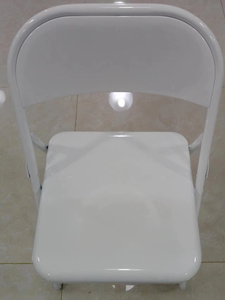 كرسي طعام معدني عصري قابل للطي بجودة تجارية باللون الأسود، مقعد محمول للمطبخ وغرفة المعيشة وغرفة النوم - Product Image 4