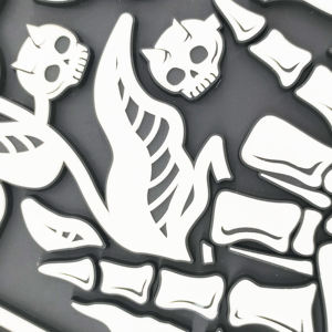 Tapis de bar logo arbre démon personnalisé, beau tapis de bar de couleur noir et blanc - Product Image 4