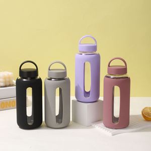 Bouteille d'eau en verre borosilicate de haute qualité, à large ouverture, sans BPA, anti-fuite, faite à la main, avec manchon en silicone, 800 ml - Product Image 2