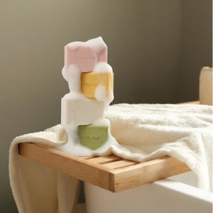 สบู่ก้อนออลอินวัน ATTATION Motherwort ช่วยปรับสมดุลค่า pH และสบู่อ่อนโยนสำหรับผิวหมองคล้ำและบอบบาง ใช้ได้ทุกวันสำหรับผู้หญิง - Product Image 2