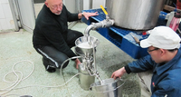 Fabrieksprijs Food Grade Sesampindakaas Maalmolen Kip Vis Vleespasta Maken Machine Groenten Colloïde Molen