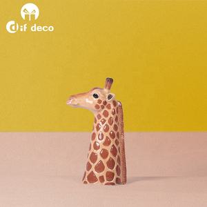 Jarrón de Cerámica con Diseño de Jirafa, Decoración Profesional para el Hogar - Product Image 3