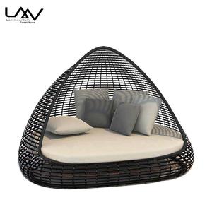 Modern <strong>Outdoor</strong> Rattan Sun Bed Aluminium Frame Chaise Lounge Garden Patio Hotel Pool <strong>Daybed</strong> <strong>With</strong> <strong>Canopy</strong> - Product Image 6