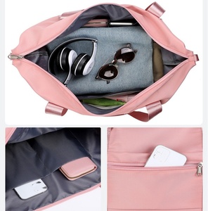 MKW3020 Bolsa de Deporte Expandible de Gran Capacidad al por Mayor, Bolsa de Viaje Impermeable para Hombre y Mujer, Bolsa de Mano Portátil para Fin de Semana - Product Image 4