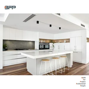 BFP उच्च गुणवत्ता रसोई मंत्रिमंडलों आधुनिक रसोई डिजाइन आधुनिक रसोई फर्नीचर पत्थर द्वीप चीन में किए गए
