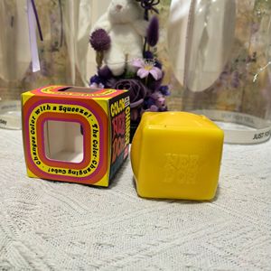 Juguete Antiestrés Sensorial NeeDoh Cube que Cambia de Color, para Niños y Adultos, Ideal para Regalo - Product Image 3