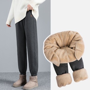 Automne et hiver femmes épais <span class=keywords><strong>velours</strong></span> pantalons de sport jambe ample serré décontracté pantalons sanitaires - Product Image 4