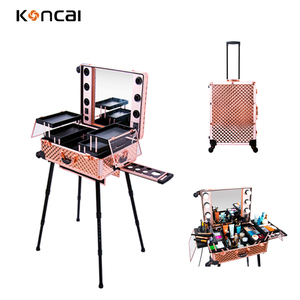 حقيبة مكياج احترافية عالية الجودة من KONCAI مع إضاءة ومرآة للفنانين والسفر - Product Image 1