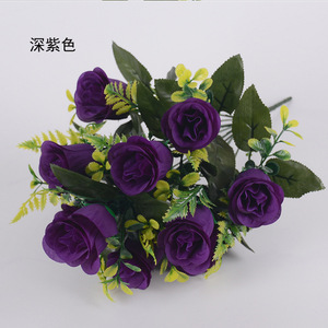 Rose Artificiali Fatte a Mano con Foglie di Seta Verde Morbide e Rami Multipli per Decorazioni Matrimoniali e Bouquet - Vendita Diretta dalla Fabbrica - Product Image 6