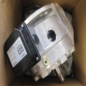 Yeni Orijinal PLC 10.10.67X-007U DEBİRİYAJ FRENİ Endüstriyel Otomasyon Ürünü * En İyi Satın Alım - Product Image 1