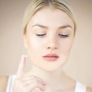 ครีมบำรุงผิวกลางคืนสูตรเข้มข้น OEM ผลิตภัณฑ์ส่วนตัว สารสกัดรกแกะนิวซีแลนด์ ช่วยลดเลือนริ้วรอย ผสมน้ำผึ้ง ว่านหางจระเข้ วิตามินซี 100 กรัม ฟื้นฟูผิว - Product Image 6