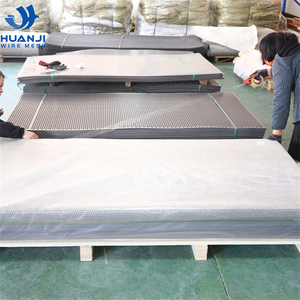 Stainless <b>Steel</b> 304/316 Wire Mesh Perforated Metal <b>Plate</b> for Ventilation Fume Filtration Welding Cutting Longer Life ISO9001 - Product Image 2