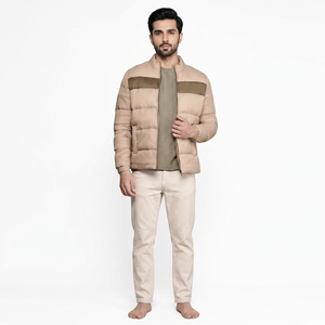 Chaqueta Acolchada para Hombre con Relleno Cálido y Tela Resistente - Diseñada para Resistir Vientos Fríos, Lluvia Ligera y Cambios Rápidos de Temperatura - Product Image 1