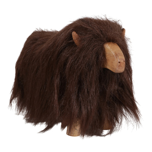 Scultura di mucca delle Highland, realizzata a mano in legno e pelliccia, decorazione per casa, ufficio e scaffali. - Product Image 2