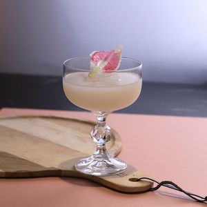Verres à jus cosmopolites créatifs, verres à martini, verres à cocktail à pied haut sans plomb 200 ml pour fêtes et événements - Product Image 4