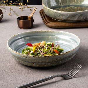Assiettes Vertes en Céramique Épaisse Émaillée au Four YAYU, Résistantes à la Chaleur, Vaisselle Durable pour Restaurant, Fabricant Personnalisé - Product Image 4