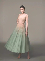 Bettergirl 2025 neues vietnamesisches Nischen-Design Spitzen-Patchwork mintgrünes Trägerkleid aus Netzstoff