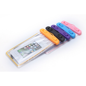 Custodia universale galleggiante trasparente impermeabile per cellulari - Sacchetto impermeabile per telefoni cellulari all'ingrosso - Product Image 4