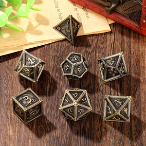 ヴィンテージ風ドラゴン彫刻メタルダイスセット 7個入り 亜鉛合金多面体 ダンジョンズ＆ドラゴンズ RPG DND ダイス テーブルトップボードゲーム用 - Product Image 3