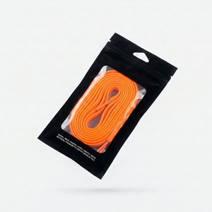 Pochette zippée personnalisée en Mylar noir mat doux au toucher, style déconstruction, avec trou triangulaire pour accrocher, pour emballage de lacets - Product Image 1