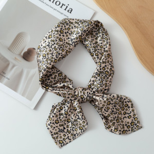 Vintage Trendy Printed Satin Silk <b>Square</b> <b>Scarf</b> Multiway Wear Versatile Pattern <b>Scarves</b> for Women Daily Outfit Decoration Gift - Product Image 2
