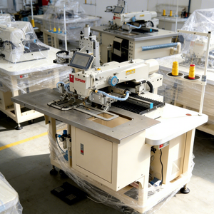 Machine à coudre industrielle automatique pour l'insertion de petites poches, machine à coudre les poches de jeans, petite taille - Product Image 5